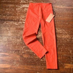 Girlfriend Collective leggings. XS. Blood orange.